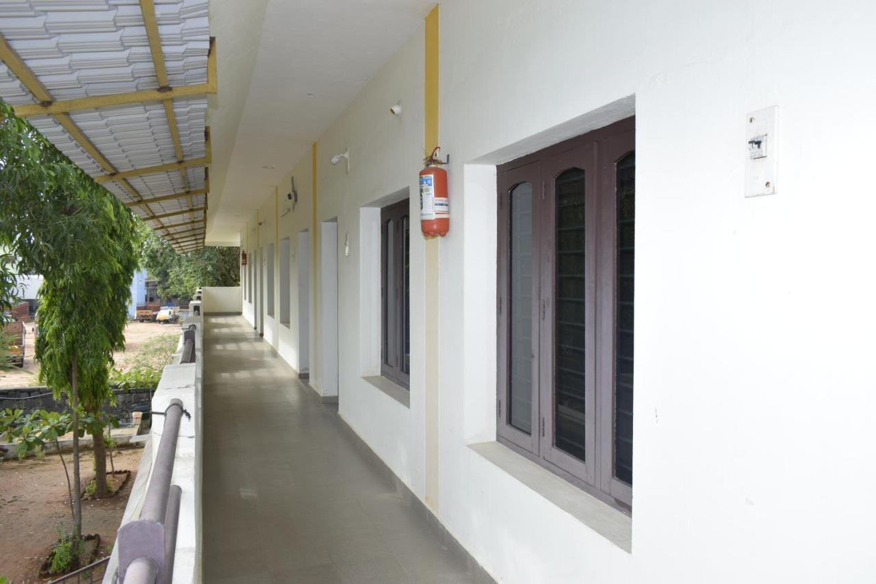 Rani Residency Otel Pondicherry Dış mekan fotoğraf