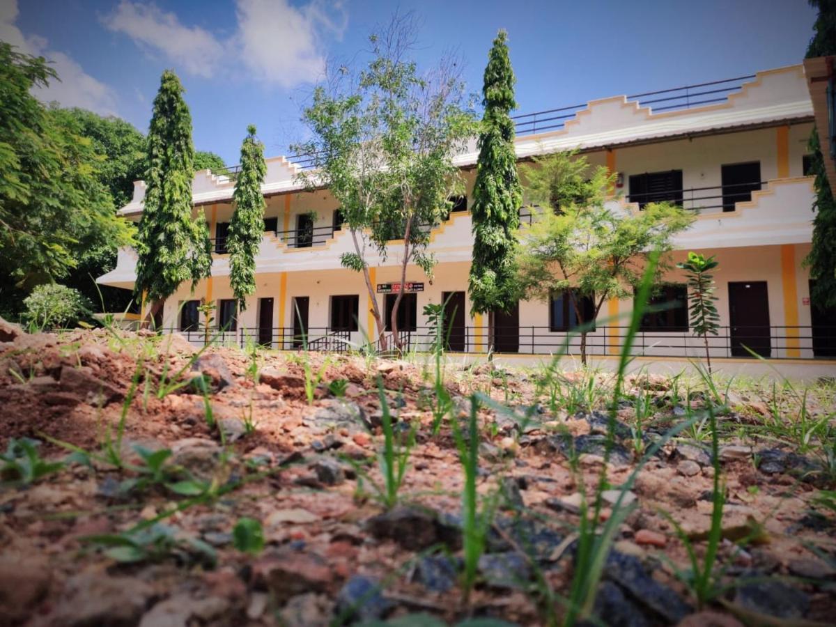 Rani Residency Otel Pondicherry Dış mekan fotoğraf