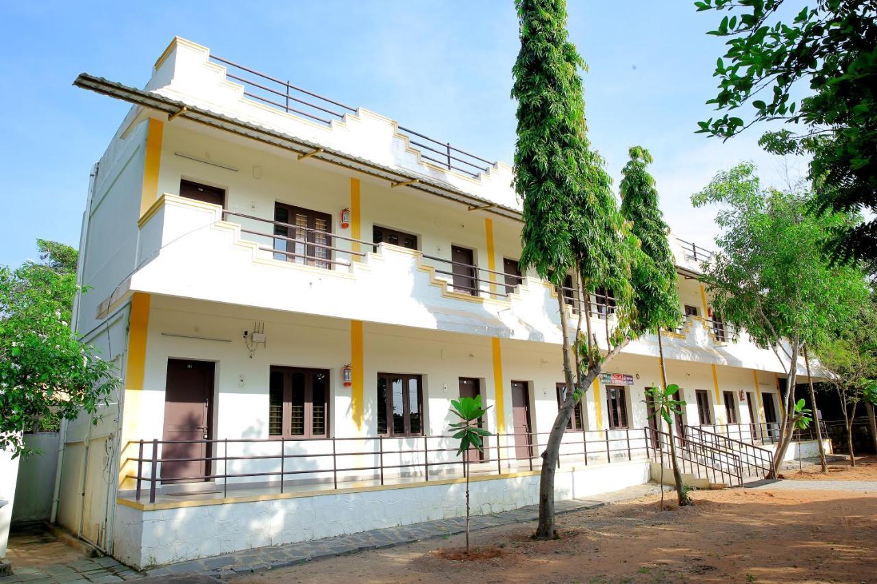 Rani Residency Otel Pondicherry Dış mekan fotoğraf